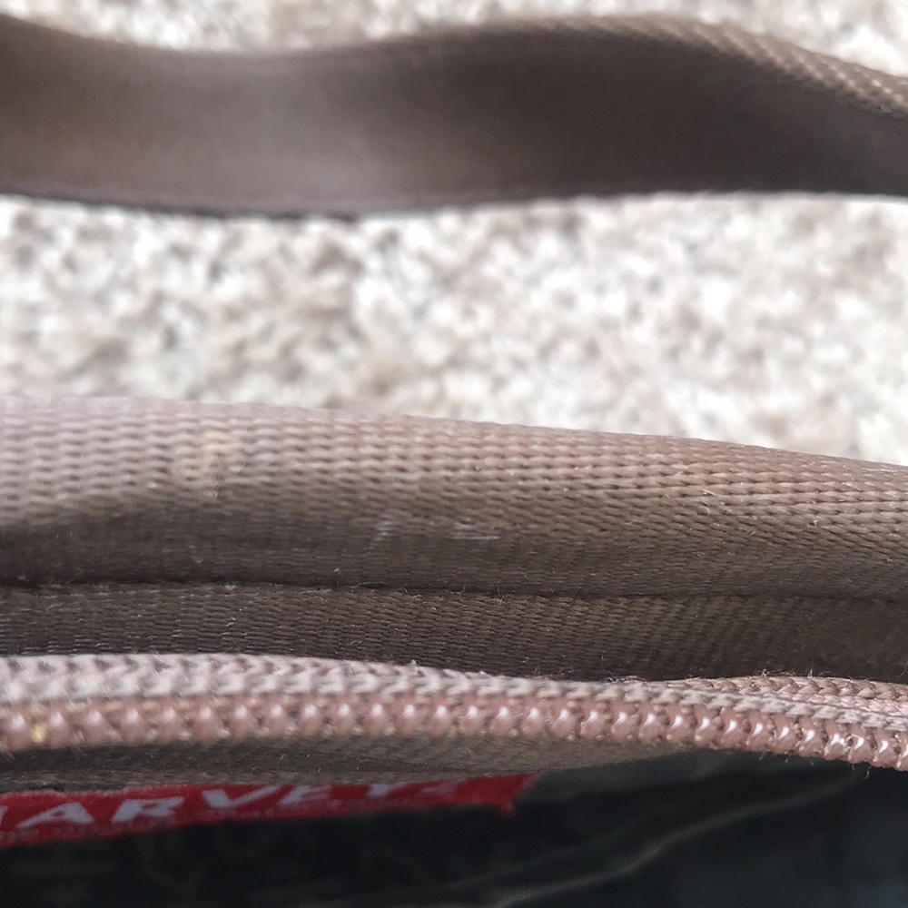Harvey’s Tan The Original Seatbelt Bag - Picture 12 of 16